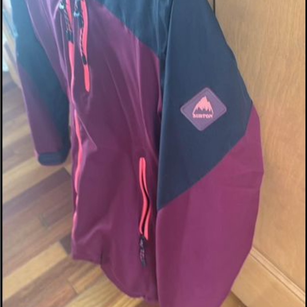 Burton XS snow board jacket